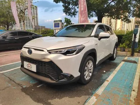Toyota FRONTLANDER 2023
