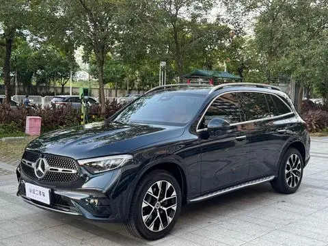 Mercedes-Benz GLC 2023