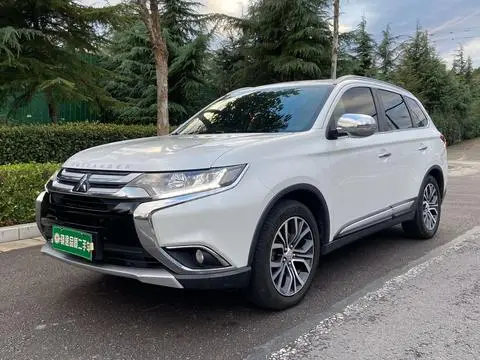 Mitsubishi Outlander 2018