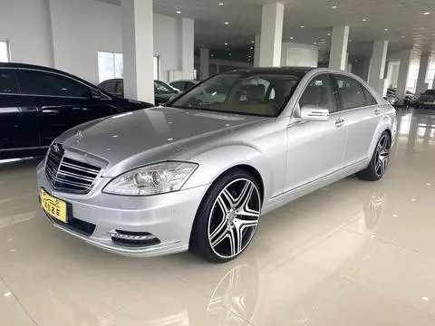 Mercedes-Benz S-Class 2006