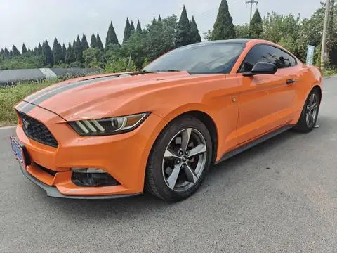 Ford Mustang 2017 — фото 1