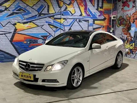 Mercedes-Benz E-Class 2011