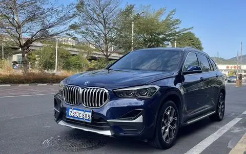BMW X1 2020 — фото 1