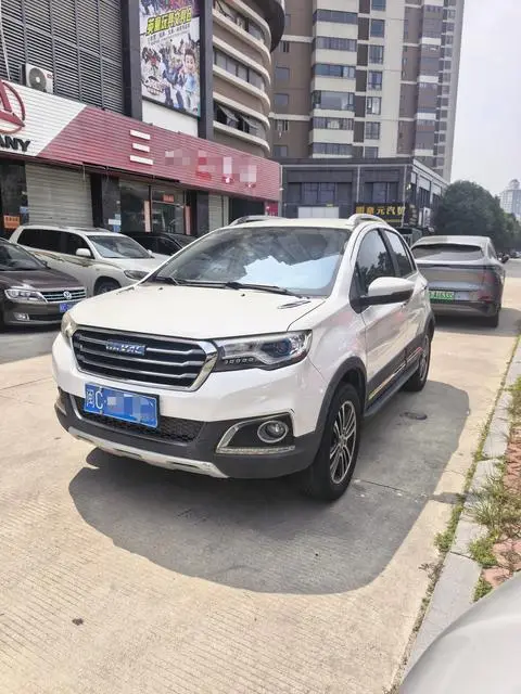 Haval H1 2015 — фото 1
