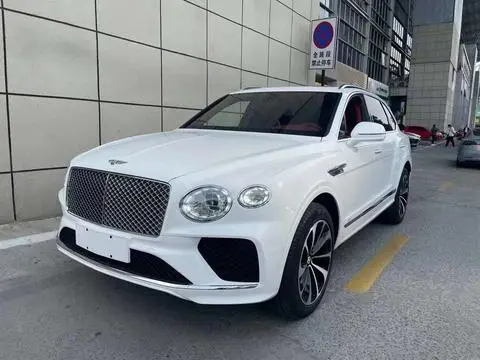 Bentley 添越 2021