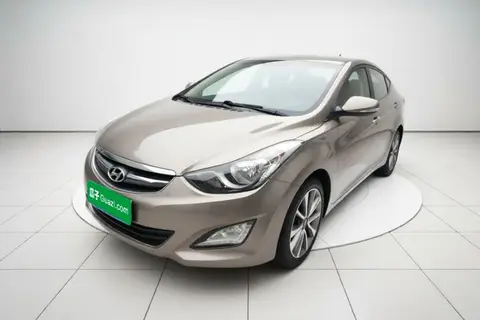 Hyundai Elantra Langdong 2015
