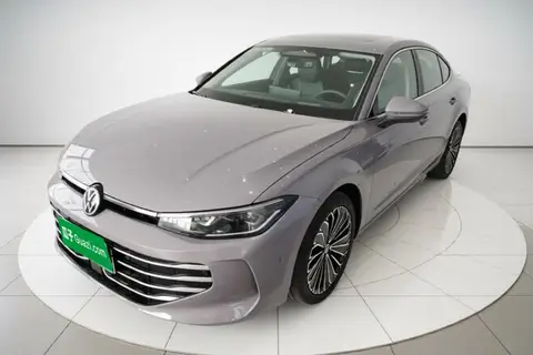 Volkswagen Passat 2024