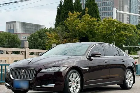 Jaguar XFL 2017