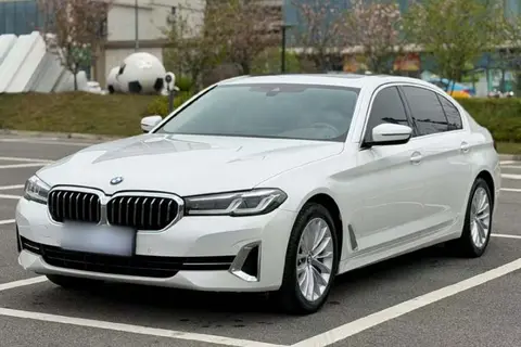 BMW 5 Series 2022