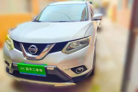 Nissan X-Trail 2014