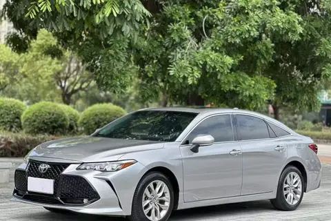 Toyota Avalon 2021
