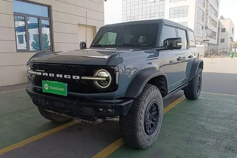 Ford Bronco 2024