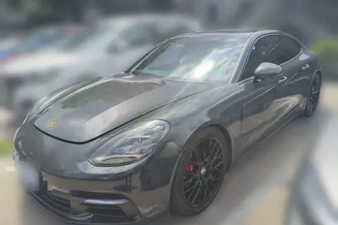 Porsche Panamera 2020