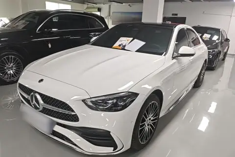 Mercedes-Benz C-Class 2025