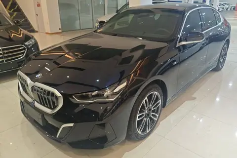 BMW 5 Series 2025