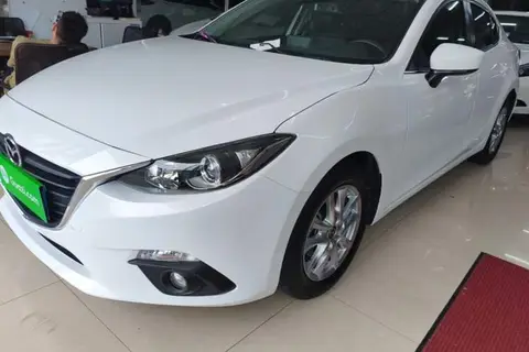 Mazda 3 Axela 2016