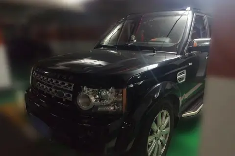 Land Rover Discovery 2011