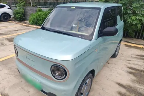 Geely Panda 2023