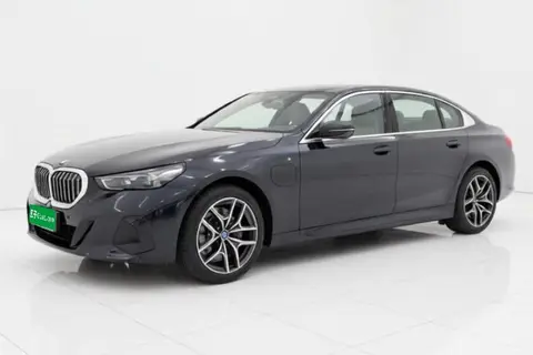BMW i5 2025