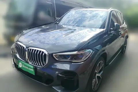 BMW X5 2021