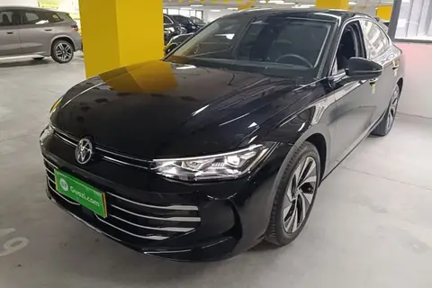 Volkswagen Passat 2024
