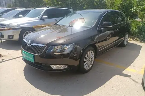 Skoda Superb 2015