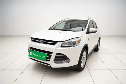 Ford Kuga 2016