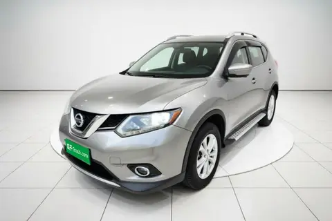 Nissan X-Trail 2015