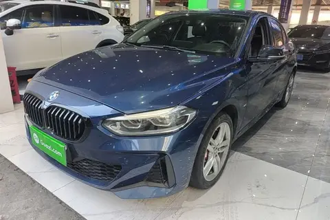 BMW 1 Series 2021
