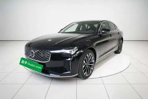 Volvo S90 2025