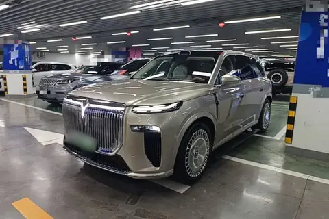 Voyah Taishan 2025