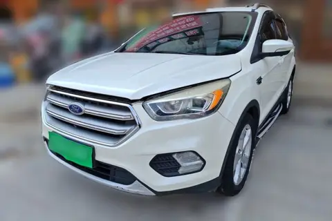 Ford Kuga 2016