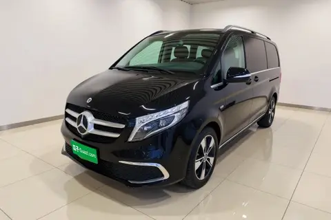 Mercedes-Benz V-Class 2021
