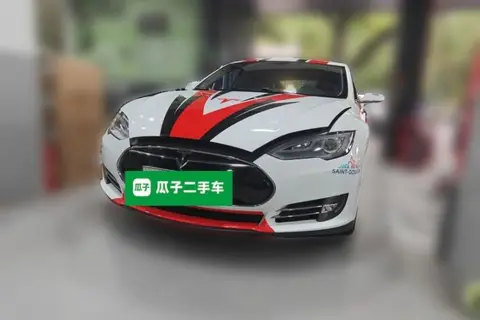 Tesla Model S 2014