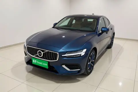 Volvo S60 2022