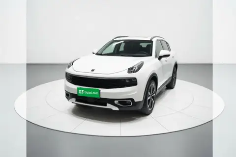 Lynk & Co 01 2018