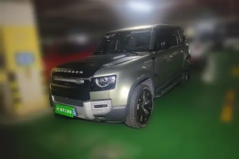 Land Rover Defender 2020