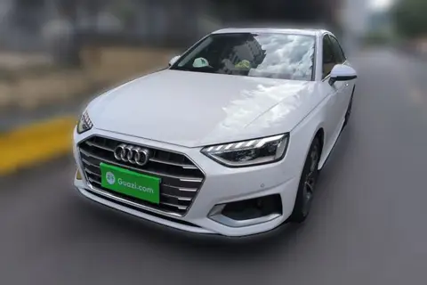 Audi A4L 2021