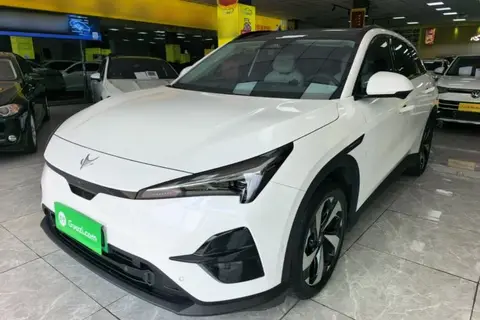ARCFOX Alpha T5 2025