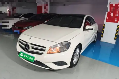 Mercedes-Benz A-Class 2015