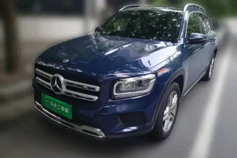 Mercedes-Benz GLB 2021