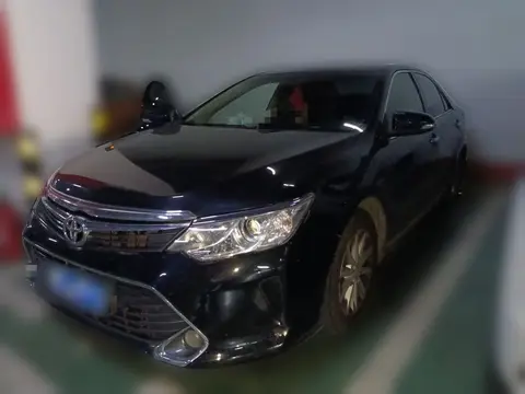 Toyota Camry 2015