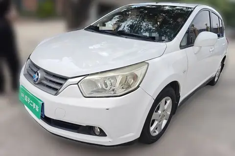 Venucia R50 2014