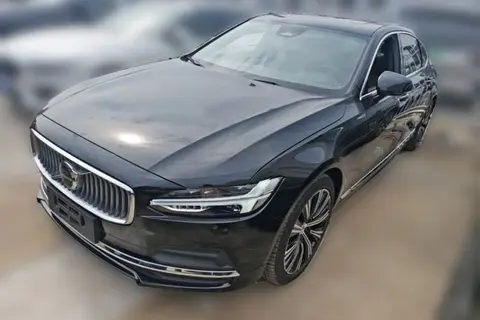 Volvo S90 2024