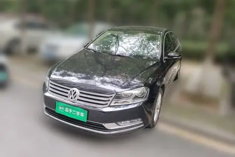 Volkswagen Magotan 2012