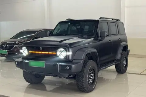 TANK 300 2021