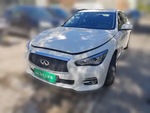 Infiniti Q50 2014