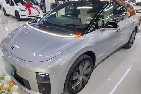 Li i6 2025