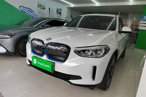 BMW iX3 2021
