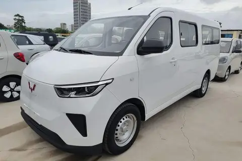 Wuling Yangguang 2025